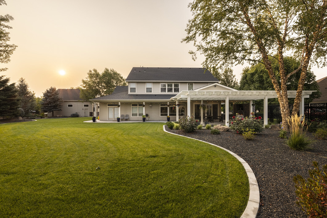 South Meridian Outdoor Living